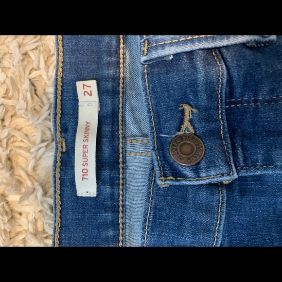 Levi's | Jeans | Levi Super Skinny Frayed Hem | Poshmark